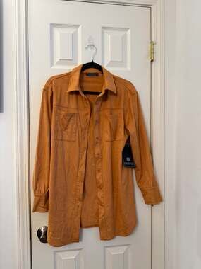 Bagatelle Collection Faux Suede Snap Front Shirt Jacket Tan S